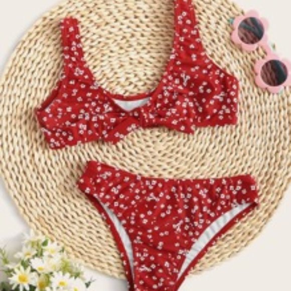 SHEIN Other - Girls Ditsy Floral Knot Front Bikini